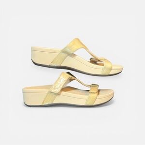 Vionic Ellie Adjustable Embossed Platform Slide Sandal, Tan, Size 9